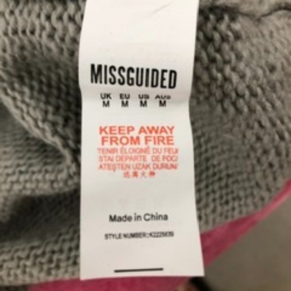 Cute Sleeves Knit Sweater, M, NWT - Picture 5 of 5